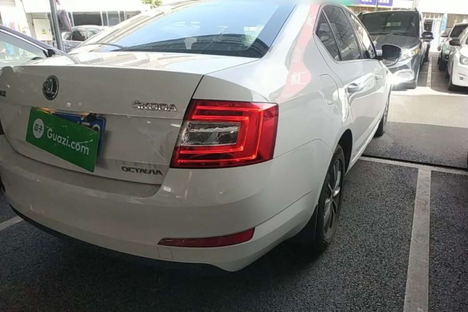 Used Skoda Octavia 2017 1.6L Automatic Chuanxing Edition Right Rear Taillight