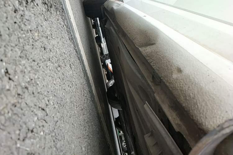 Used Skoda Octavia 2017 1.6L Automatic Chuanxing Edition Right Side Sill