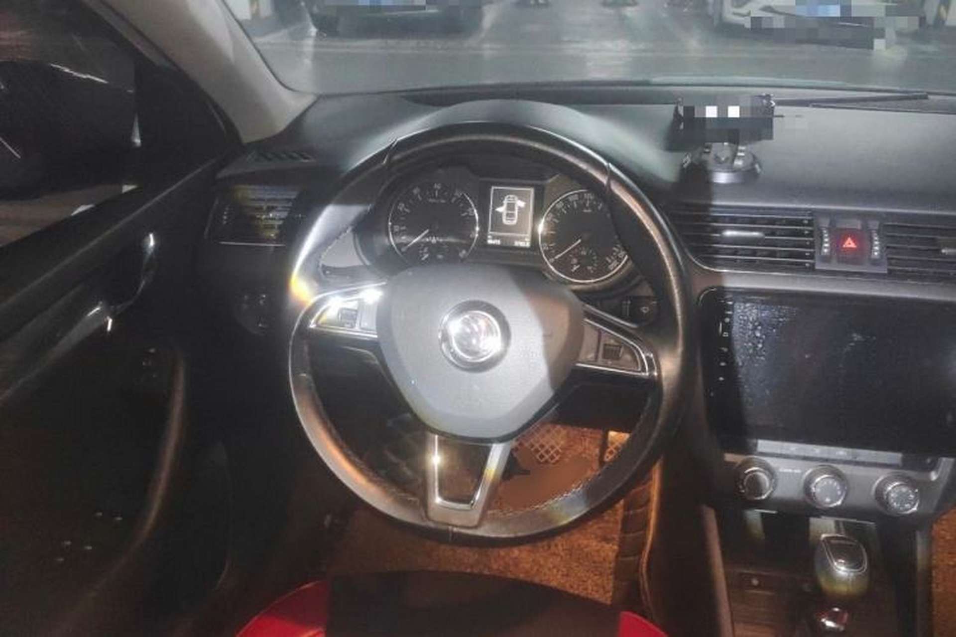 Used Skoda Octavia 2017 1.6L Automatic Smart Drive Edition Steering Wheel