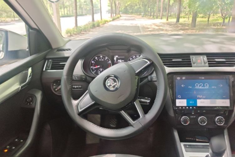 Used Skoda Octavia 2017 1.6L Manual Trend Edition Steering Wheel