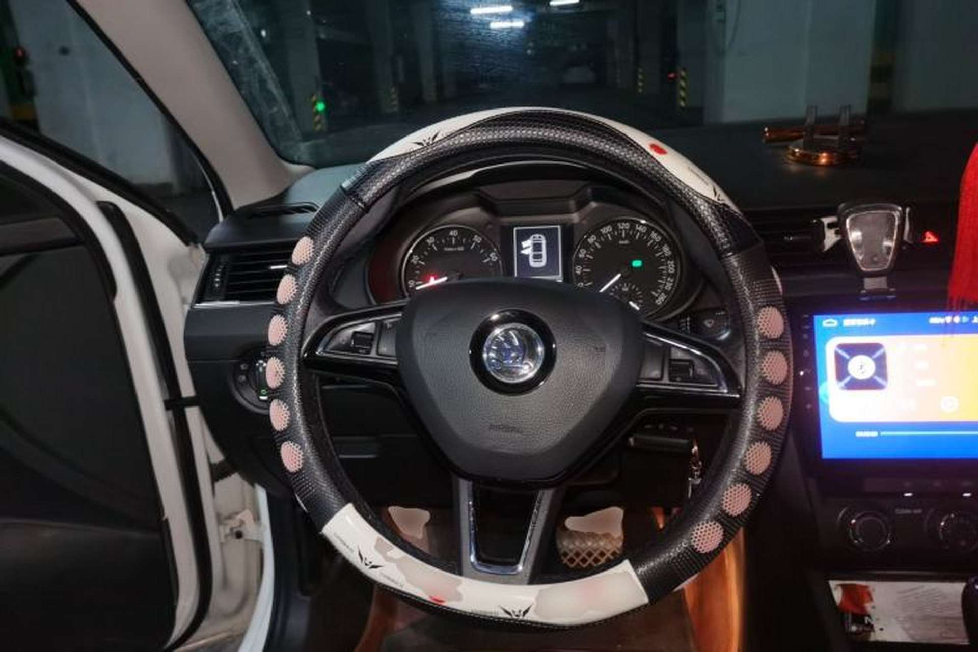 Used Skoda Octavia 2017 1.6L Automatic Smart Drive Edition Steering Wheel