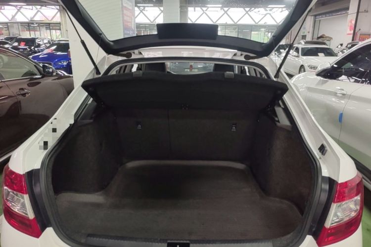 Used Skoda Octavia 2017 1.6L Automatic Chuanxing Edition Trunk