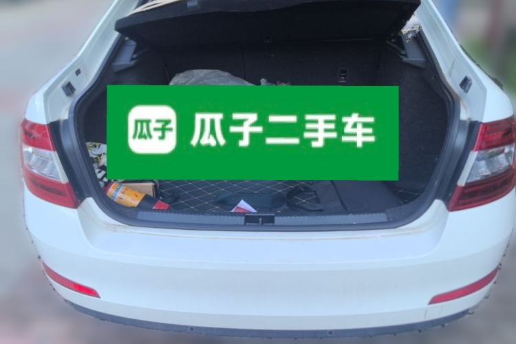 Used Skoda Octavia 2017 1.6L Automatic Chuanxing Edition Trunk