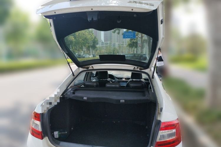 Used Skoda Octavia 2017 1.6L Automatic Chuanxing Edition Trunk