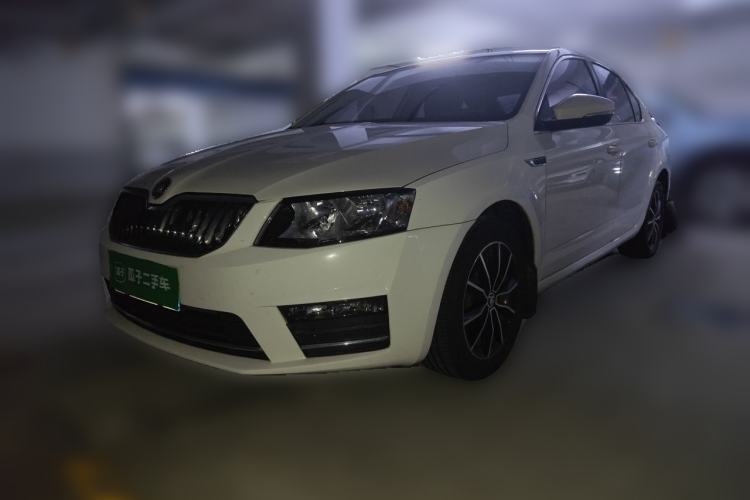 Skoda Octavia 2017 1.6L Manual Smart Drive Edition usado Guazi used car, China used car export, Used car for sale, Used cars, Cheapest cars for sale