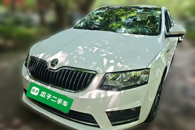 Used Skoda Octavia 2017 1.6L Manual Smart Drive Edition Guazi used car, China used car export, Used car for sale, Used  cars, Cheapest cars for sale