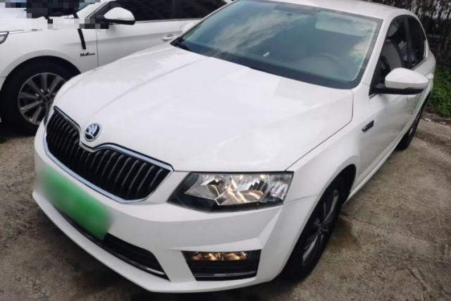 Ojetý Skoda Octavia 2017 1.6L Automatic Chuanxing Edition
