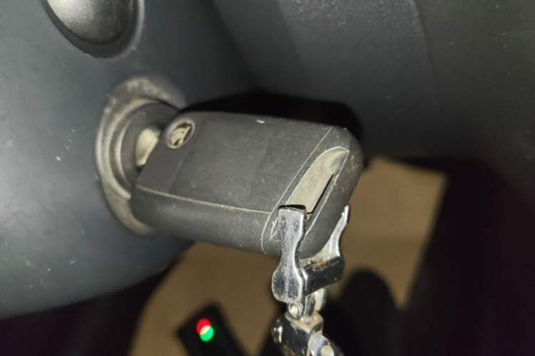 Used Skoda Octavia 2017 1.6L Manual Smart Drive Edition Vehicle Key