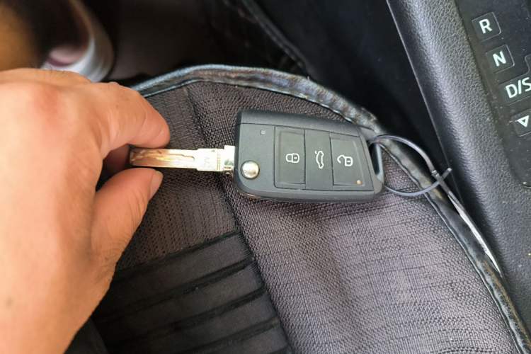 Used Skoda Octavia 2017 Classic Model 1.6L Automatic Standard Edition Vehicle Key