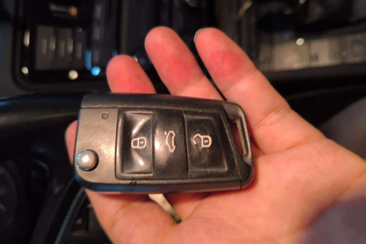 Used Skoda Octavia 2017 1.6L Automatic Chuanxing Edition Vehicle Key