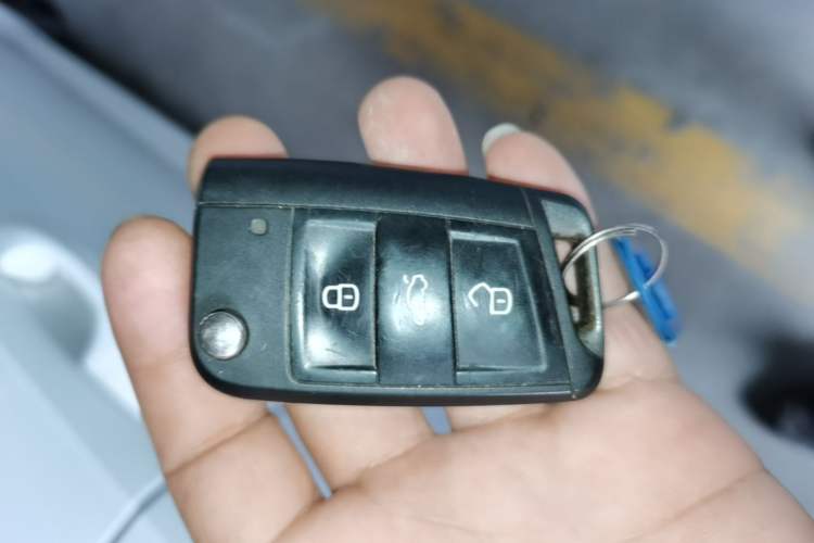 Used Skoda Octavia 2017 1.6L Automatic Smart Drive Edition Vehicle Key