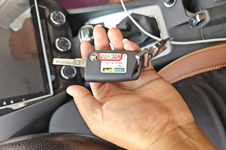 Used Skoda Octavia 2017 1.6L Automatic Chuanxing Edition Vehicle Key