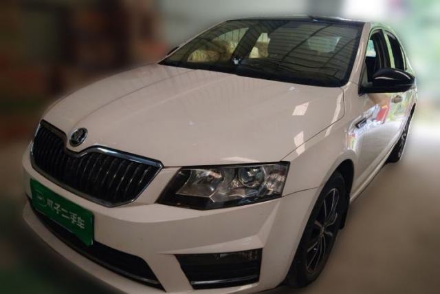 Used Skoda Octavia 2017 1.6L Automatic Smart Drive Edition