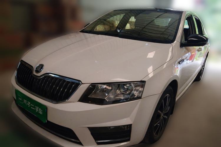 Used Skoda Octavia 2017 1.6L Automatic Smart Drive Edition Guazi used car, China used car export, Used car for sale, Used  cars, Cheapest cars for sale