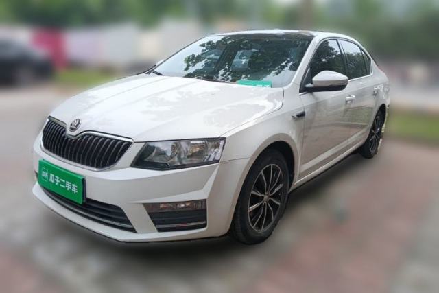 Used Skoda Octavia 2017 1.6L Automatic Smart Drive Edition