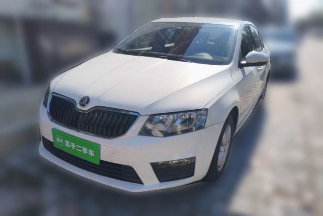 Used Skoda Octavia 2017 Classic Model 1.6L Automatic Standard Edition