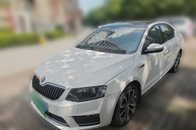 Używany Skoda Octavia 2017 1.6L Automatic Smart Drive Edition