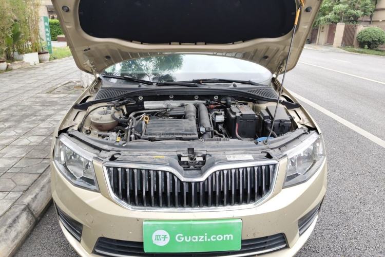 Used Skoda Octavia 2017 TSI280 DSG Smart Drive Edition Engine Bay