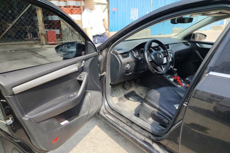 Used Skoda Octavia 2018 TSI280 DSG Luxury Edition Driver Seat