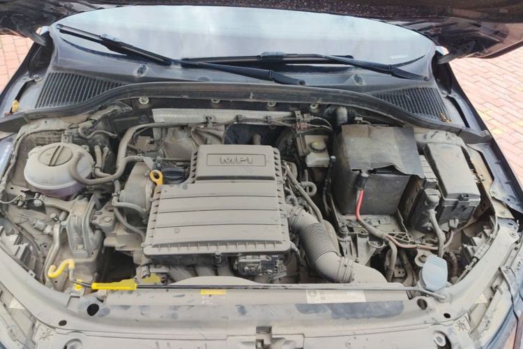 Used Skoda Octavia 2018 1.6L Automatic Luxury Edition Engine Bay