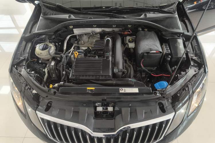 Used Skoda Octavia 2018 TSI230 DSG Luxury Edition Engine Bay