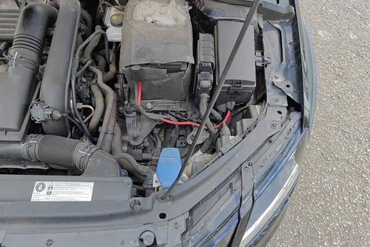 Used Skoda Octavia 2018 Station Wagon TSI280 DSG Flagship Edition Engine Bay Left