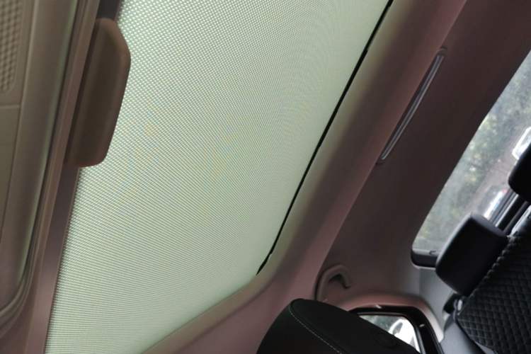Used Skoda Octavia 2018 1.6L Automatic Luxury Edition Headliner