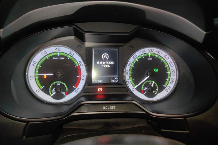 Used Skoda Octavia 2018 TSI280 DSG Luxury Edition Odometer Close Up