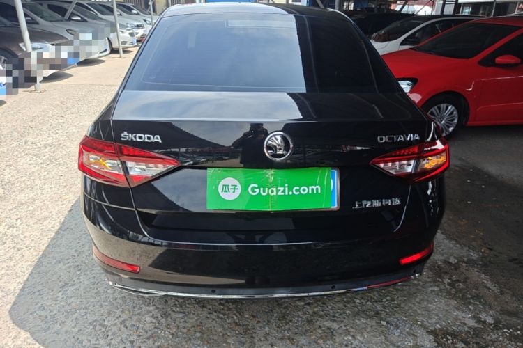 Used Skoda Octavia 2018 1.6L Automatic Luxury Edition Rear