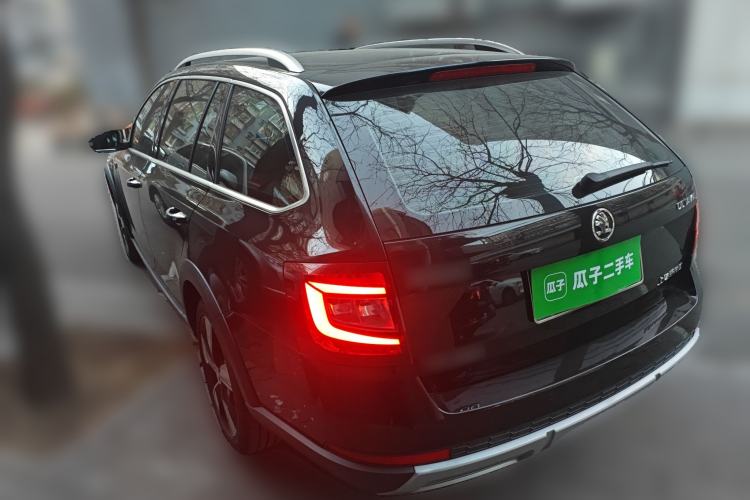 Used Skoda Octavia 2018 Station Wagon TSI280 DSG Flagship Edition Rear Left 45 Deg