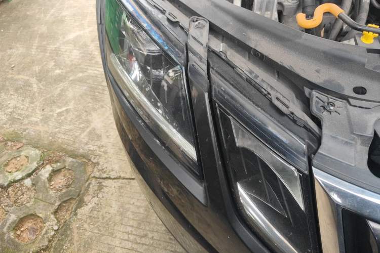 Used Skoda Octavia 2018 Station Wagon TSI280 DSG Flagship Edition Right Front Headlight