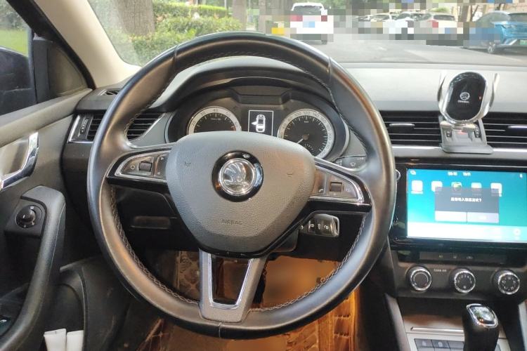 Used Skoda Octavia 2018 TSI230 DSG Luxury Edition Steering Wheel