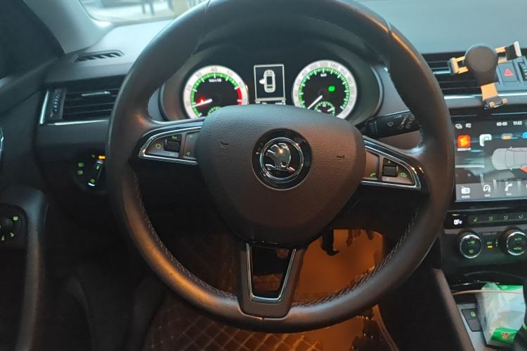 Used Skoda Octavia 2018 Station Wagon TSI280 DSG Flagship Edition Steering Wheel