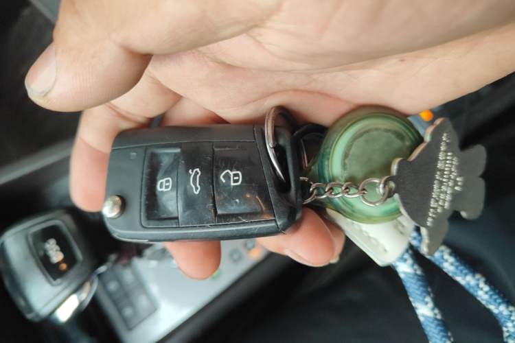 Used Skoda Octavia 2018 Station Wagon TSI280 DSG Flagship Edition Vehicle Key