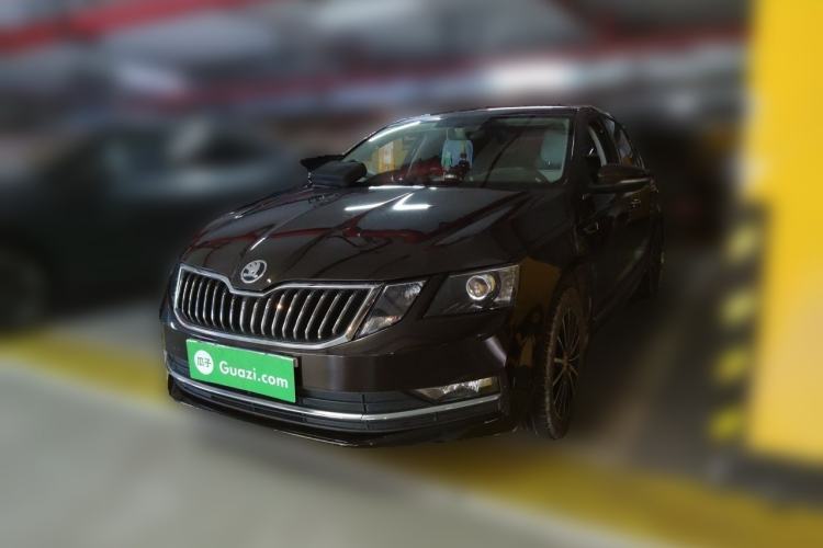 Used Skoda Octavia 2018 TSI230 DSG Luxury Edition Guazi used car, China used car export, Used car for sale, Used  cars, Cheapest cars for sale
