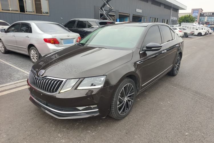 Ojetý Skoda Octavia 2018 TSI280 DSG Luxury Edition Guazi used car, China used car export, Used car for sale, Used  cars, Cheapest cars for sale