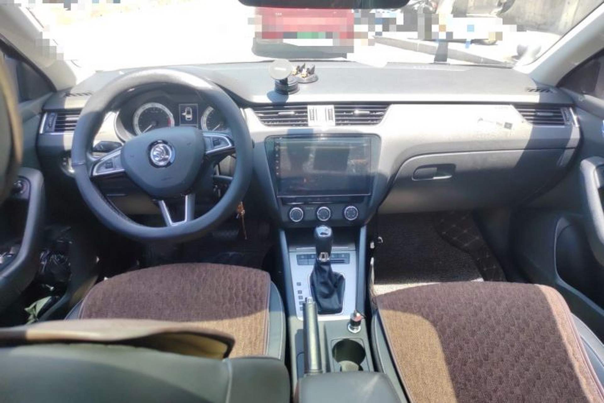 Used Skoda Octavia 2018 TSI230 DSG Luxury Edition Center Console
