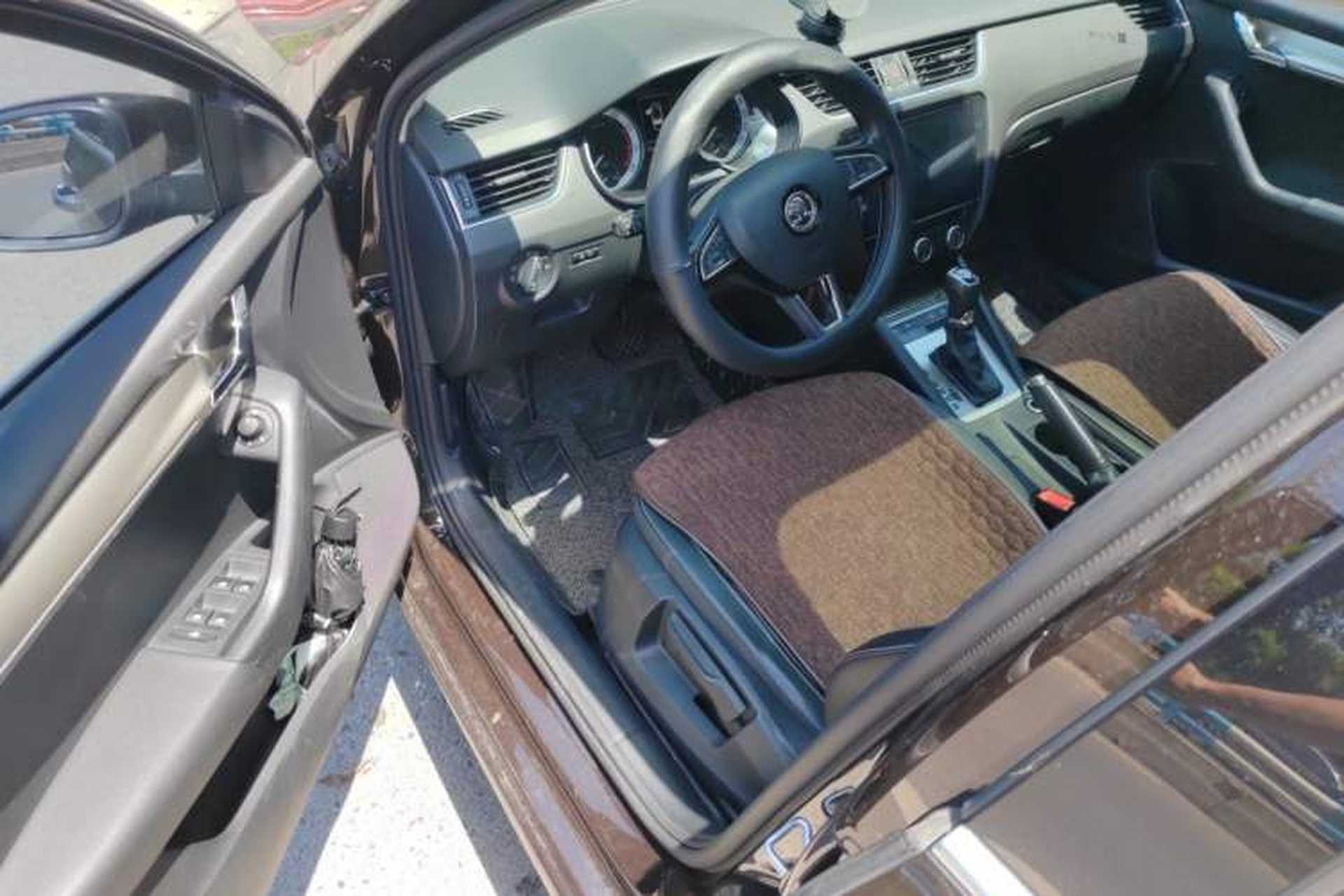 Used Skoda Octavia 2018 TSI230 DSG Luxury Edition Driver Seat