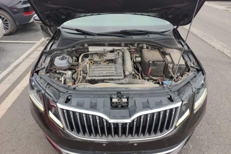 Used Skoda Octavia 2018 TSI280 DSG Luxury Edition Engine Bay