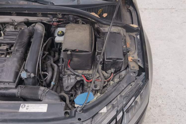 Used Skoda Octavia 2018 TSI230 DSG Comfort Edition Engine Bay Left