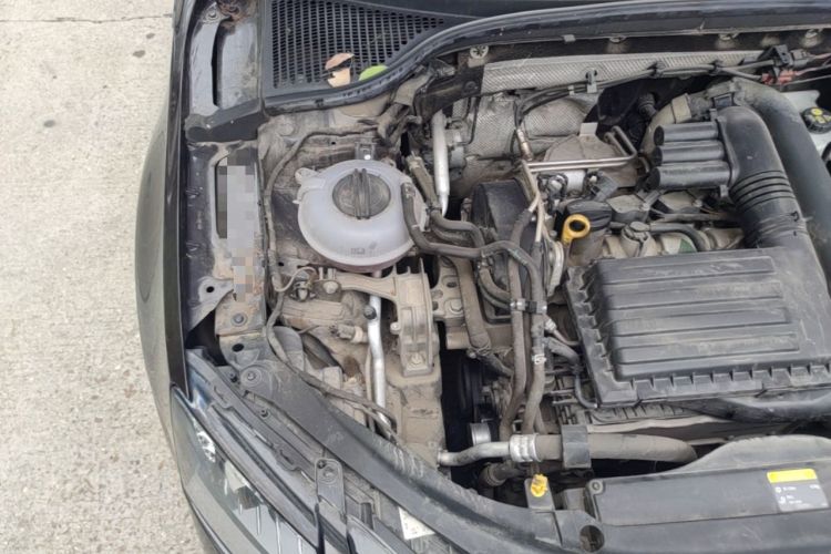Used Skoda Octavia 2018 TSI230 DSG Comfort Edition Engine Bay Right
