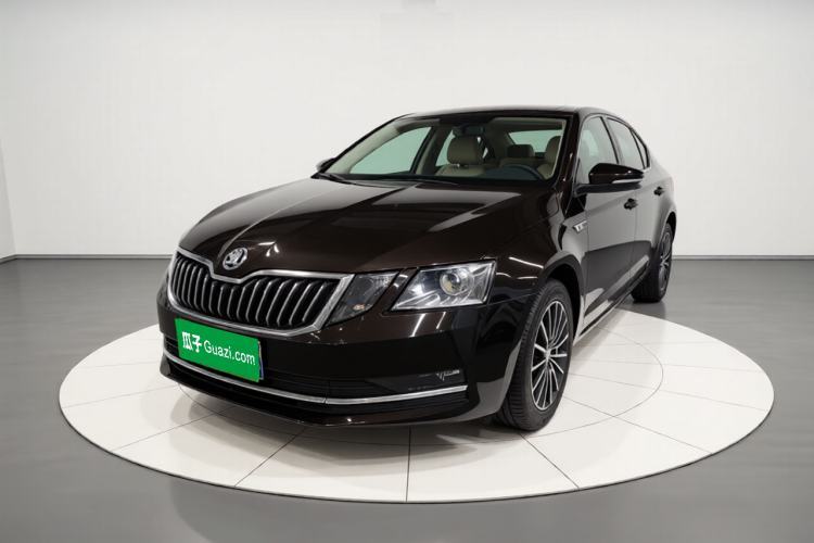 Used Skoda Octavia 2018 TSI230 DSG Luxury Edition Guazi used car, China used car export, Used car for sale, Used  cars, Cheapest cars for sale