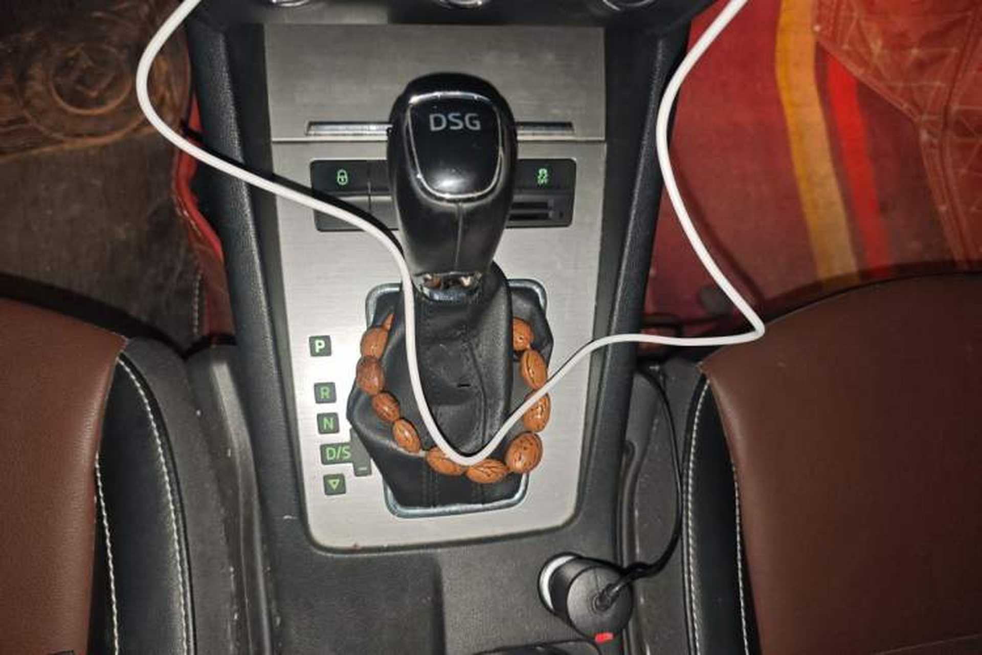 Used Skoda Octavia 2018 TSI230 DSG Comfort Edition Gear Lever