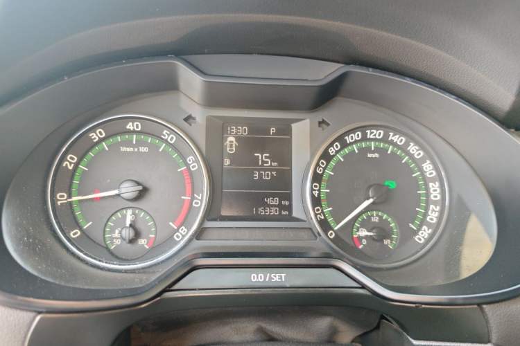 Used Skoda Octavia 2018 Station Wagon TSI230 DSG Comfort Edition Instrument Cluster