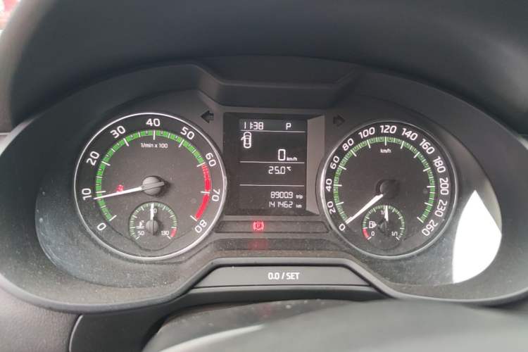 Used Skoda Octavia 2018 TSI230 DSG Comfort Edition Instrument Cluster