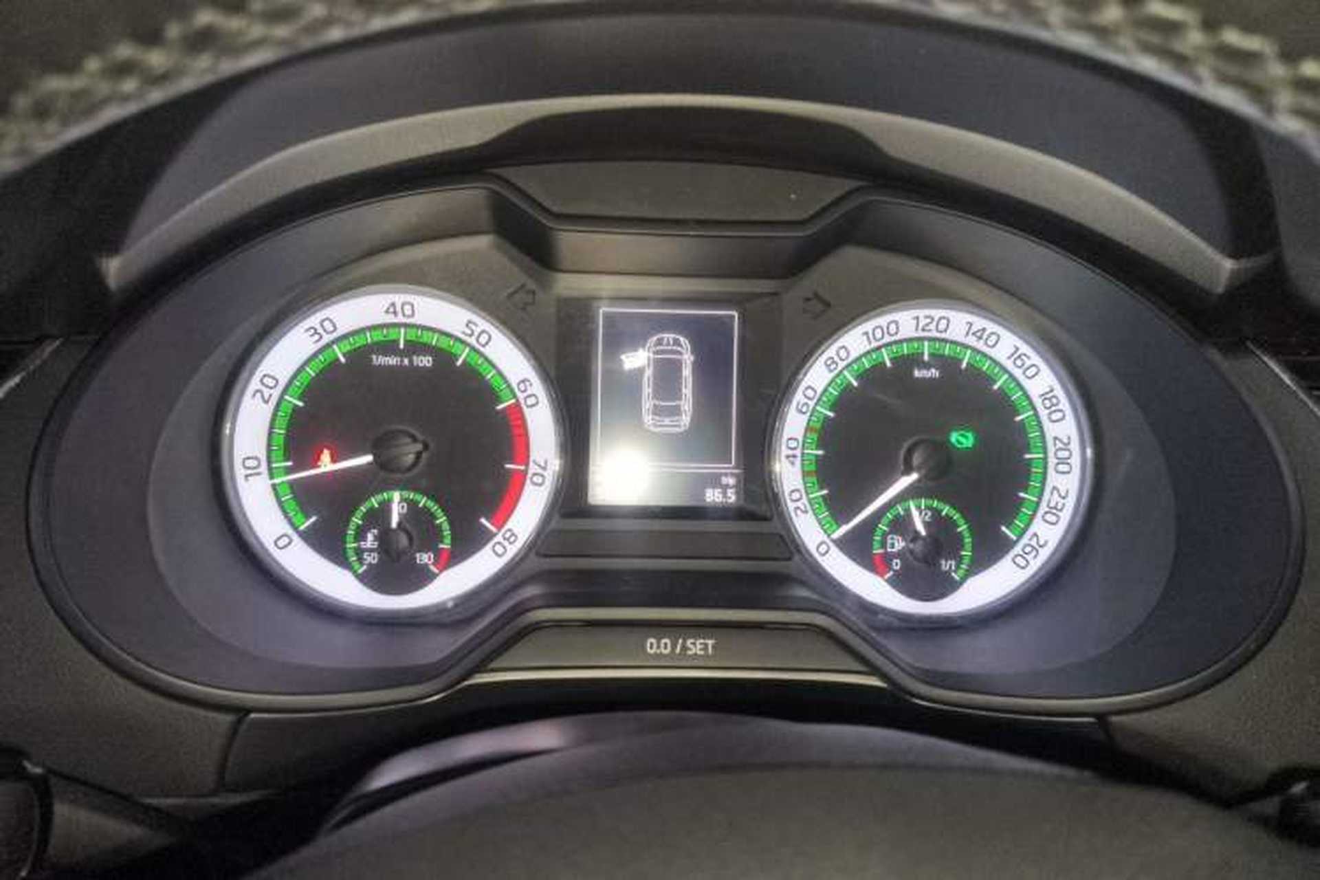 Used Skoda Octavia 2018 Station Wagon TSI280 DSG Luxury Edition Instrument Cluster