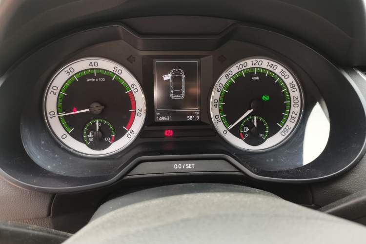 Used Skoda Octavia 2018 Station Wagon TSI230 DSG Luxury Edition Instrument Cluster