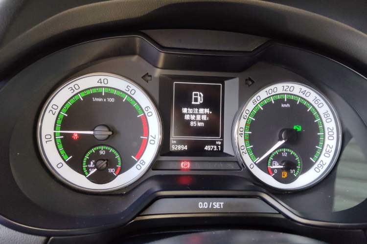 Used Skoda Octavia 2018 1.6L Automatic Luxury Edition Instrument Cluster
