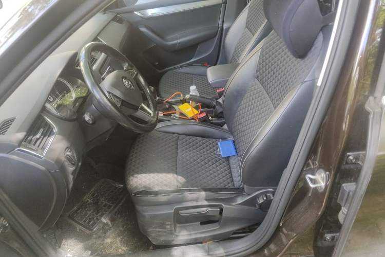 Used Skoda Octavia 2018 TSI280 DSG Luxury Edition Left Front Seat