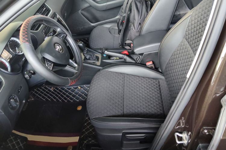 Used Skoda Octavia 2018 1.6L Automatic Luxury Edition Left Front Seat
